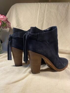 Vince Camuto Linford Navy Suede Ankle Booties with 4” Block Heel & Fringe Detail